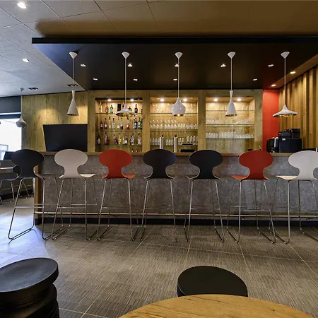 Ibis Zentrum Hotel 3*